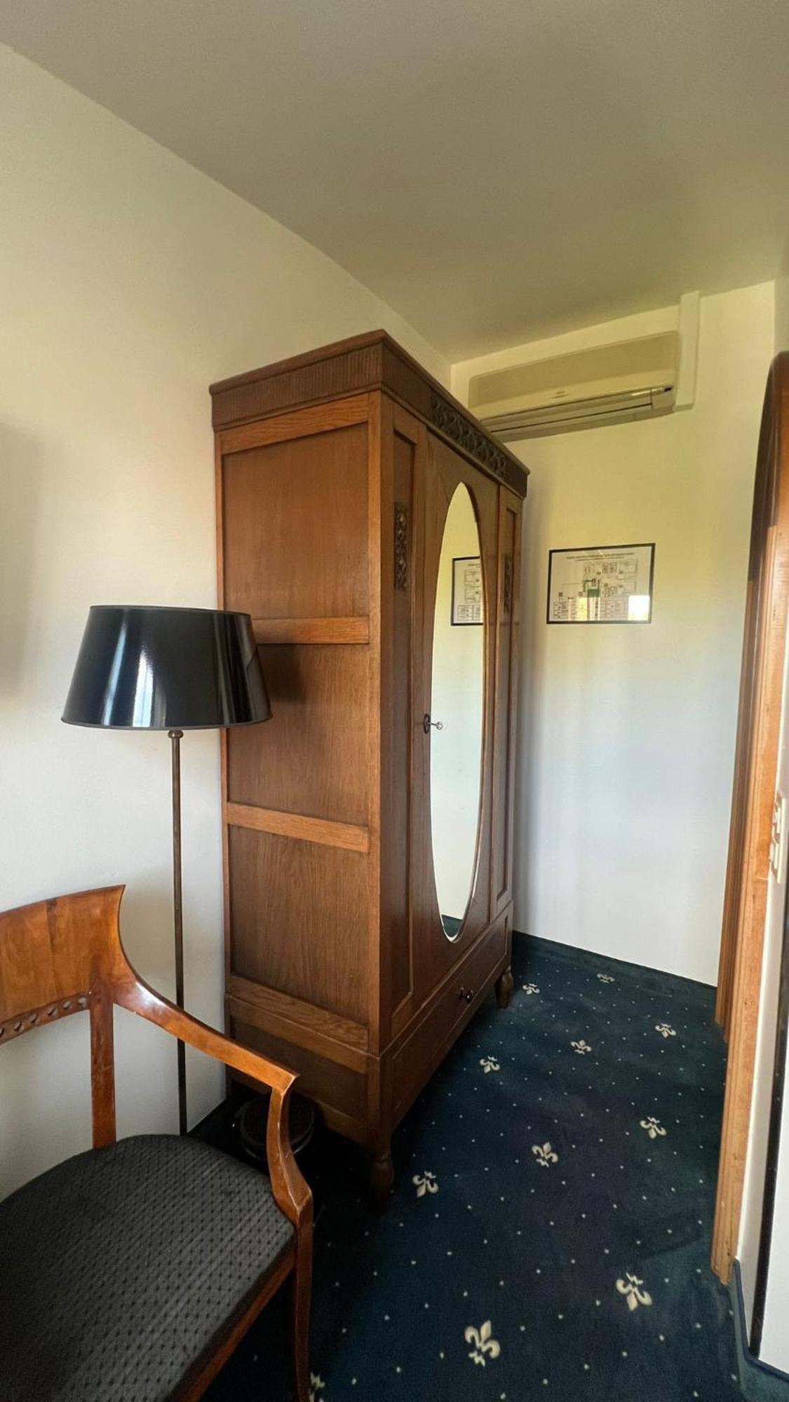 Boutique Windsor - The Charming 4*