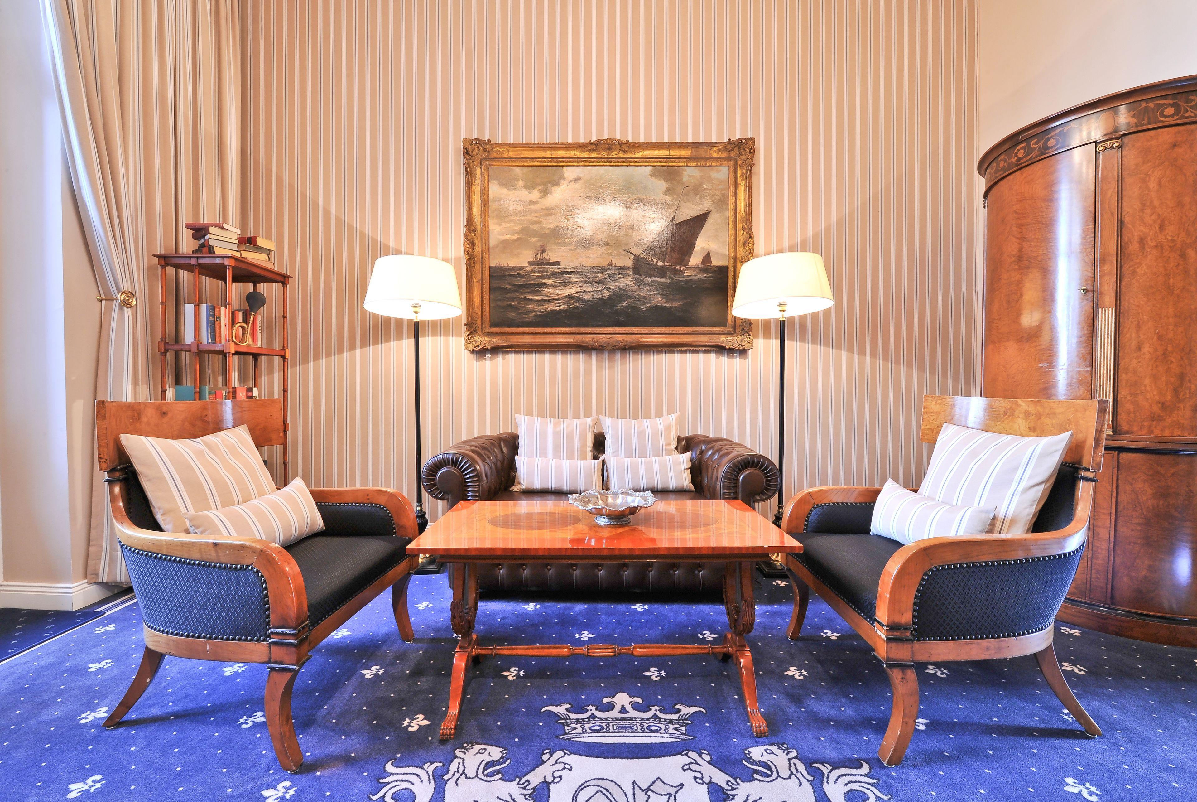 Boutique Windsor - The Charming