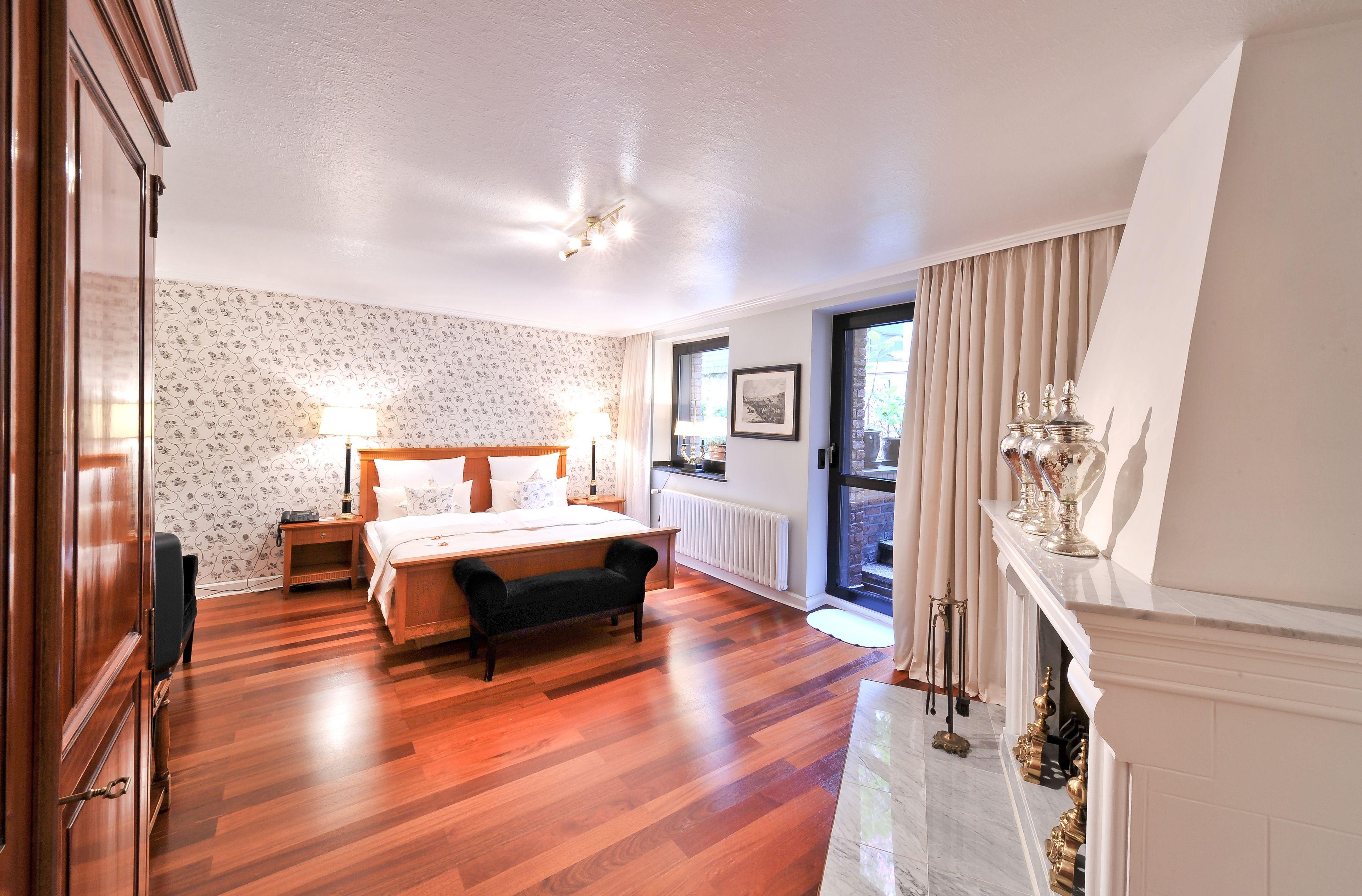 Hotel Boutique Windsor - The Charming Dusseldorf