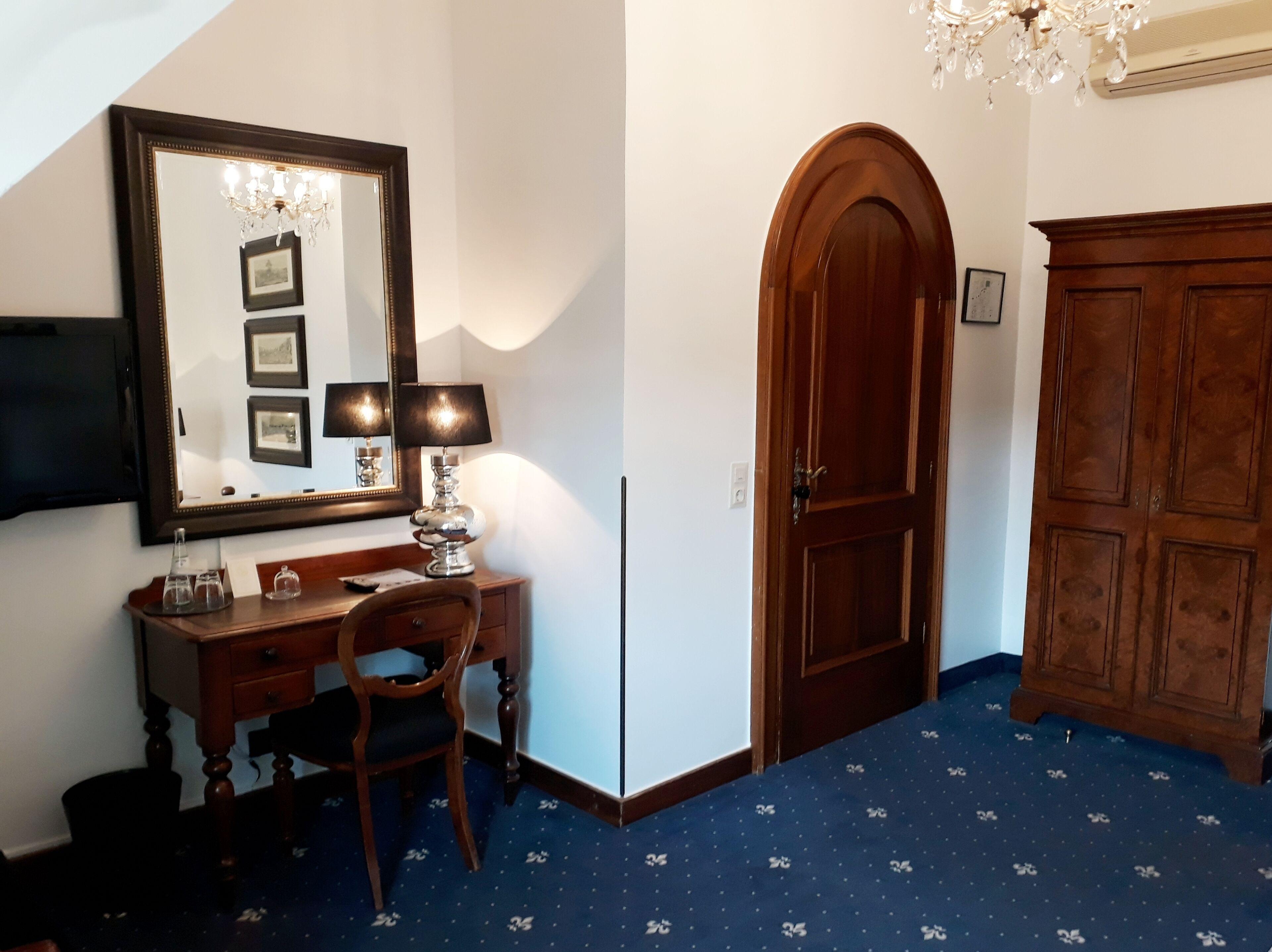 Hotel Boutique Windsor - The Charming Düsseldorf