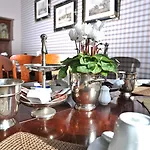 Boutique Windsor - The Charming Düsseldorf