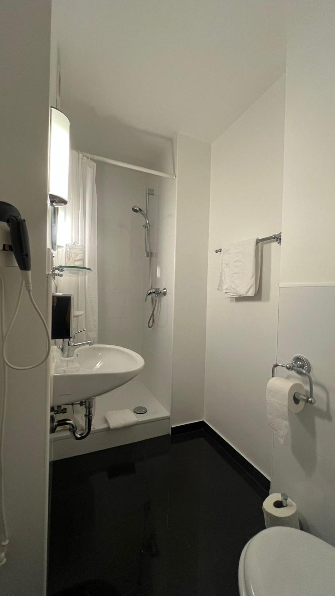 Boutique Windsor - The Charming 4* Düsseldorf